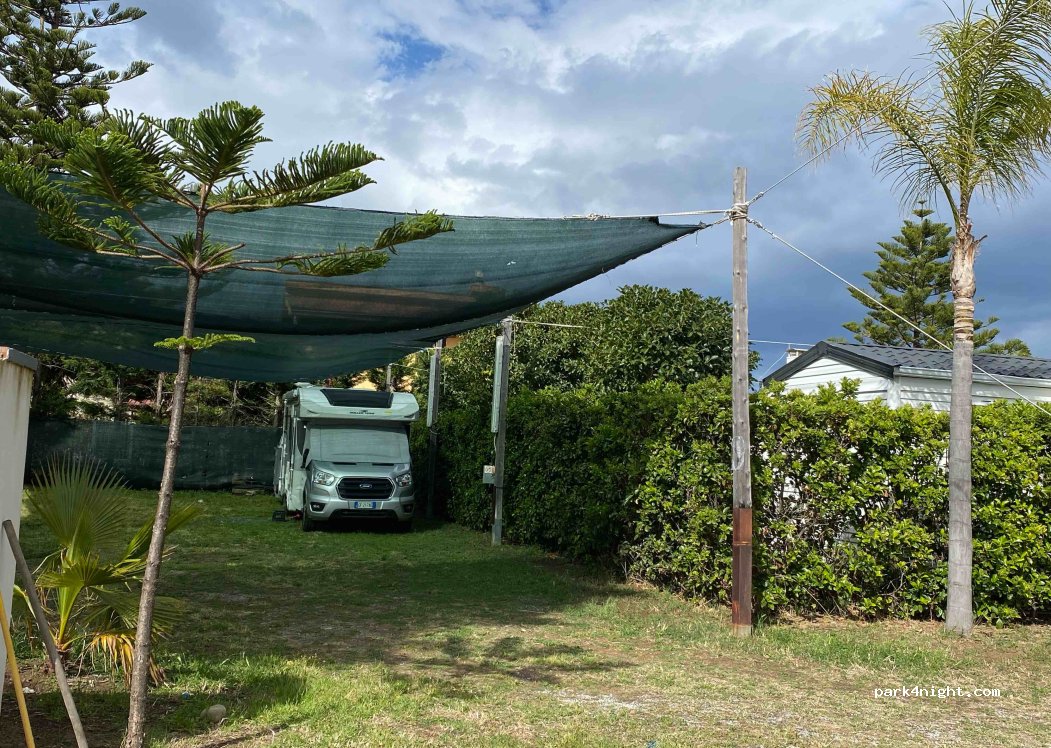 Campeggio Praia Mare — foto