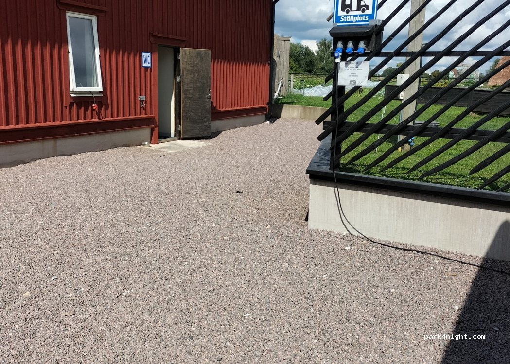 (521 96) Friggeråker - — foto