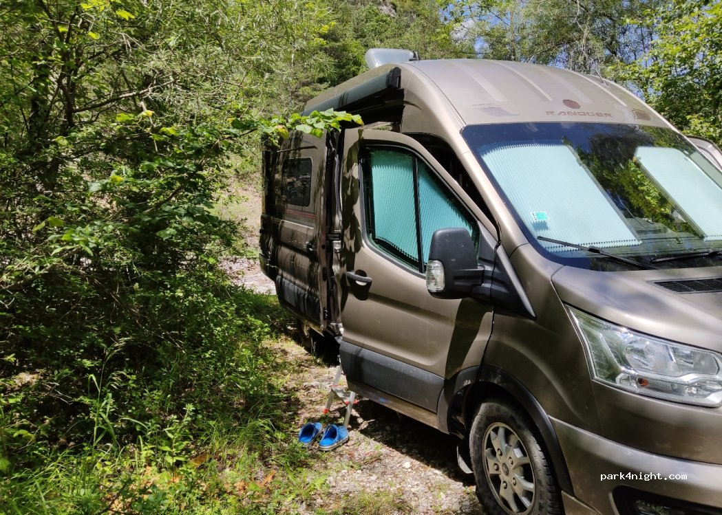 (26310) Les Prés - Unnamed Road — foto 3