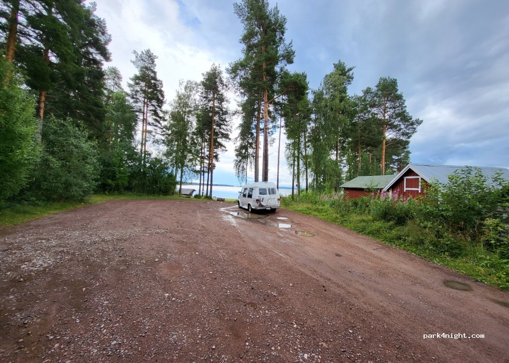 (792 75) Färnäs - 17 HARBACKSVÄGEN — foto