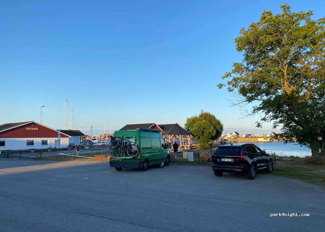(294 95) Sölvesborg - 24 Västra Hamnvägen — foto 3