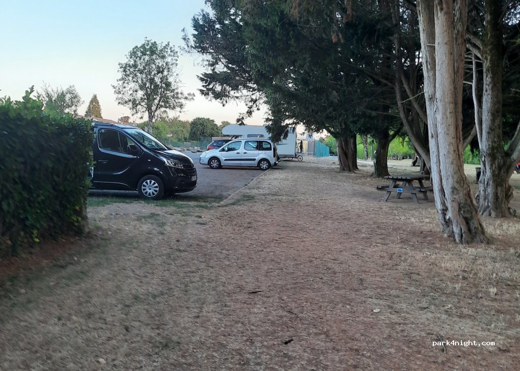 (79200) Parthenay - 3 Rue des Champs — foto 2