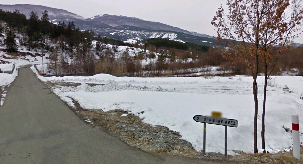 (05300) Barret-sur-Méouge - D124A — foto