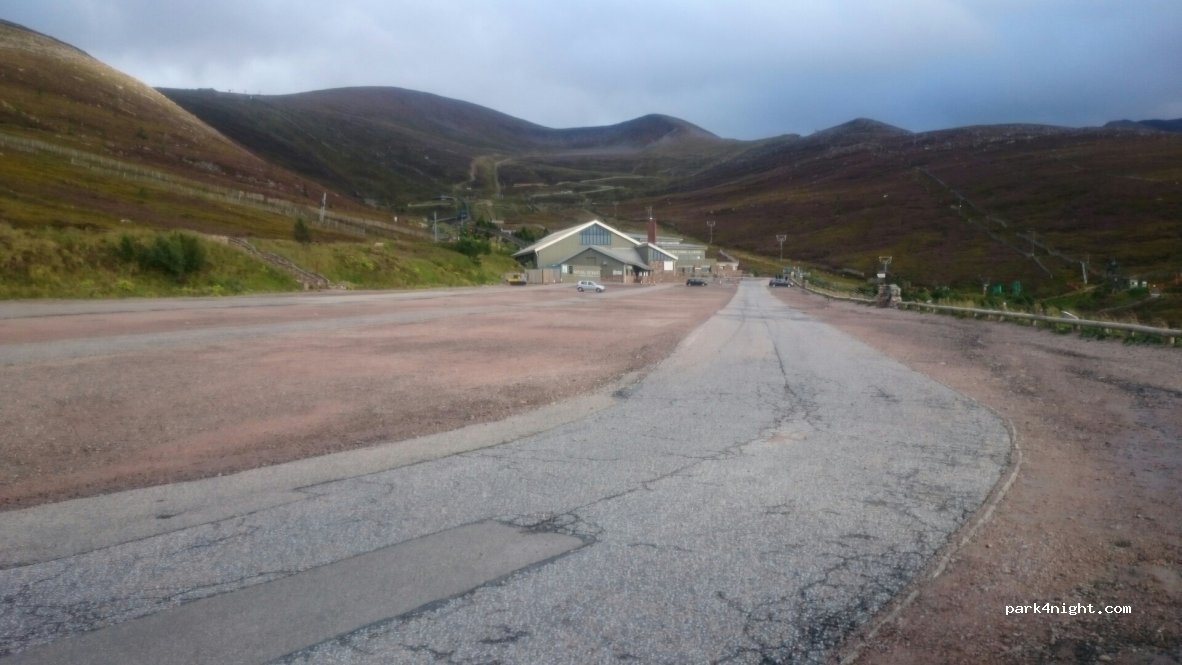 (PH22 1RB) Aviemore - Unnamed Road — foto