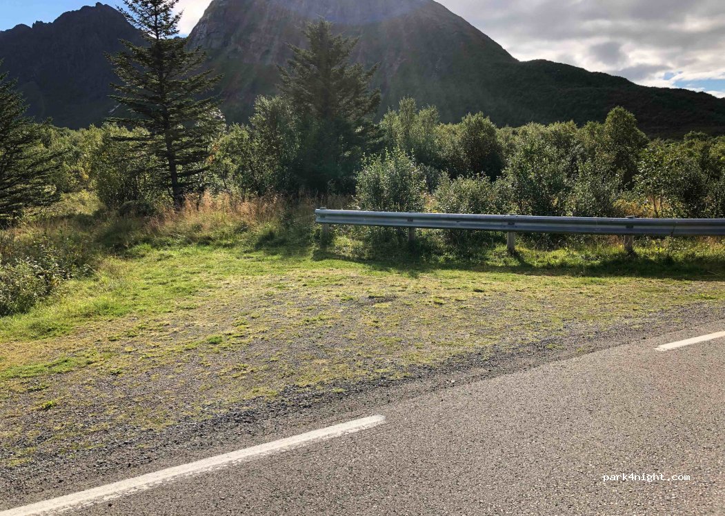 (8314) Vågan - Sekundær Fylkesveg 861 — foto