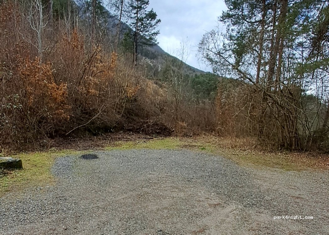 (33029) Villa Santina - — foto 4