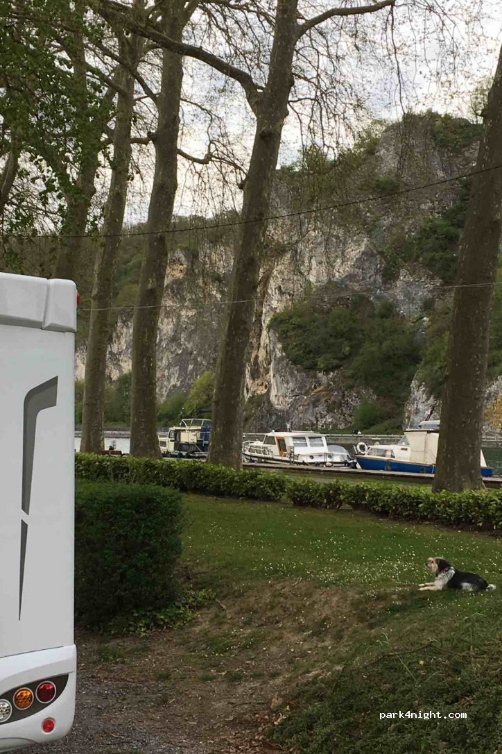(5500) Dinant - 1A Quai P.Van Geert — foto 3