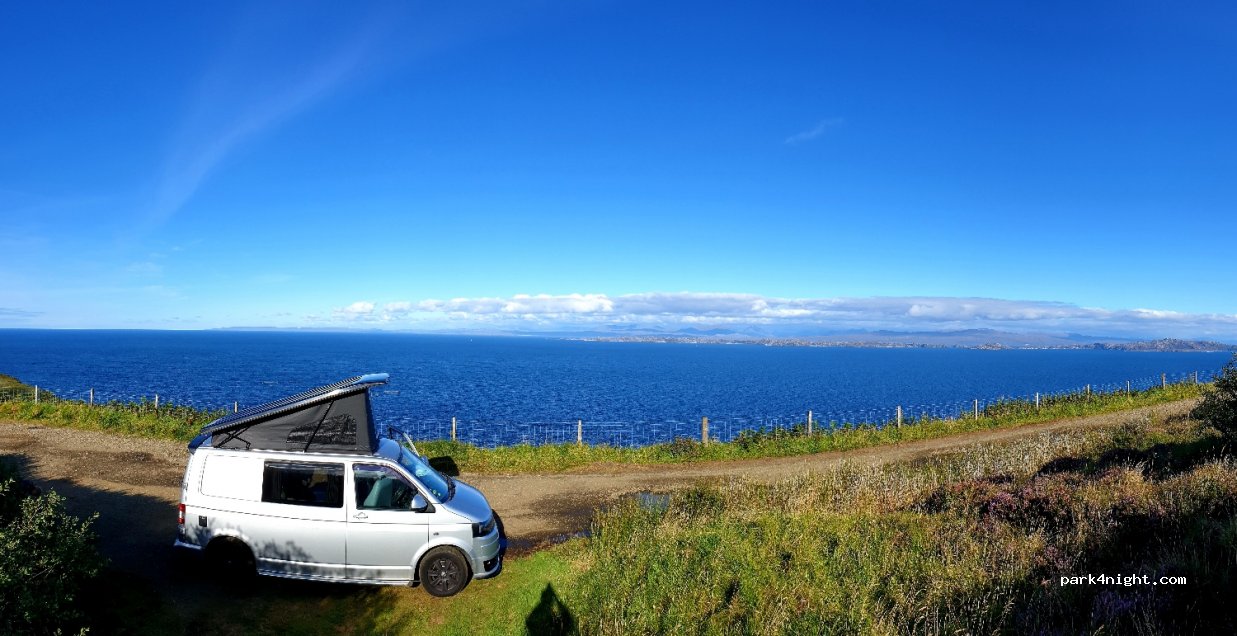 (IV51 9HX) Isle of Skye - A855 — foto