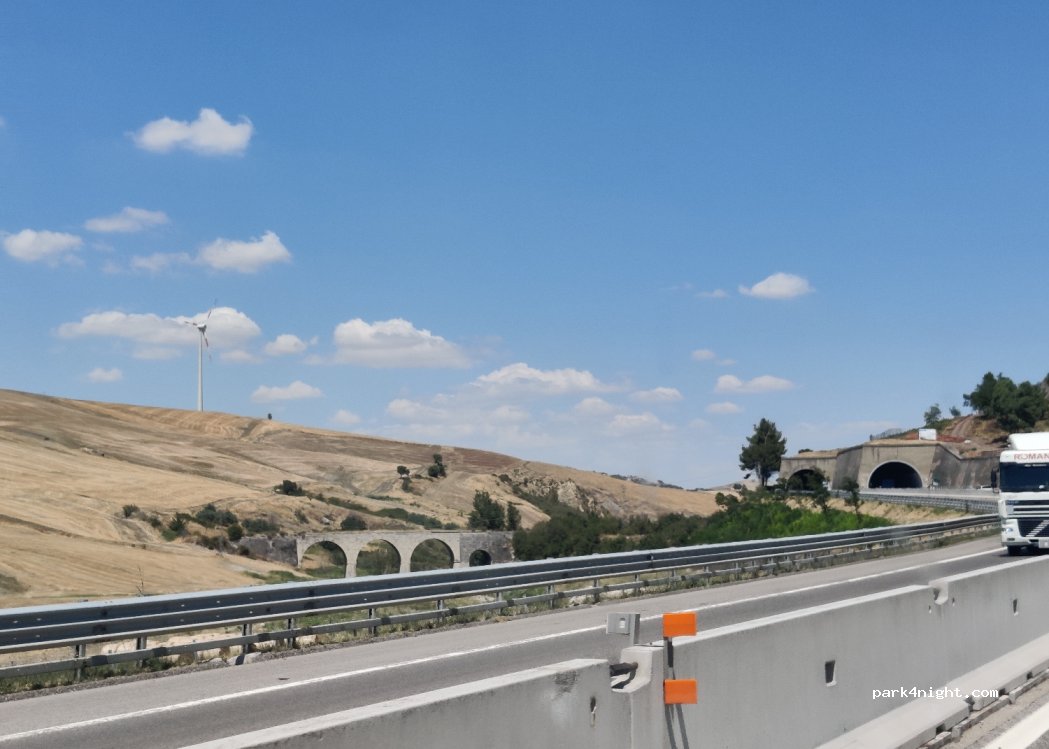 (71022) Ascoli Satriano - A16 — foto
