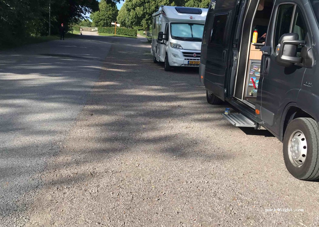 (602 19) Norrköping - 2 Himmelstadlundsallén — foto 4