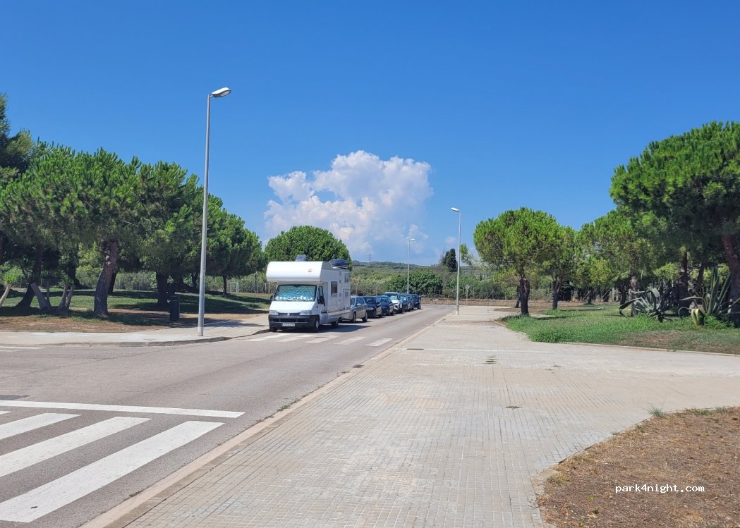 (08880) Cubelles - 93 Carrer Prat de la Riba — foto 2