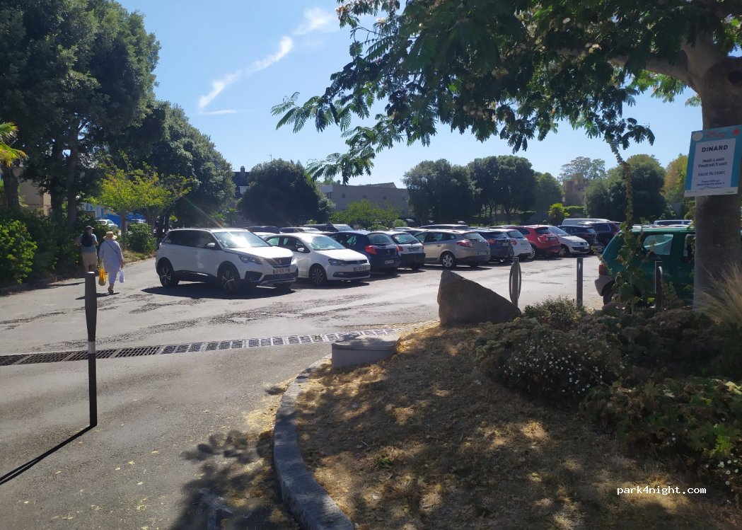 (35800) Dinard - 16 Rue Raphaël Veïl — foto