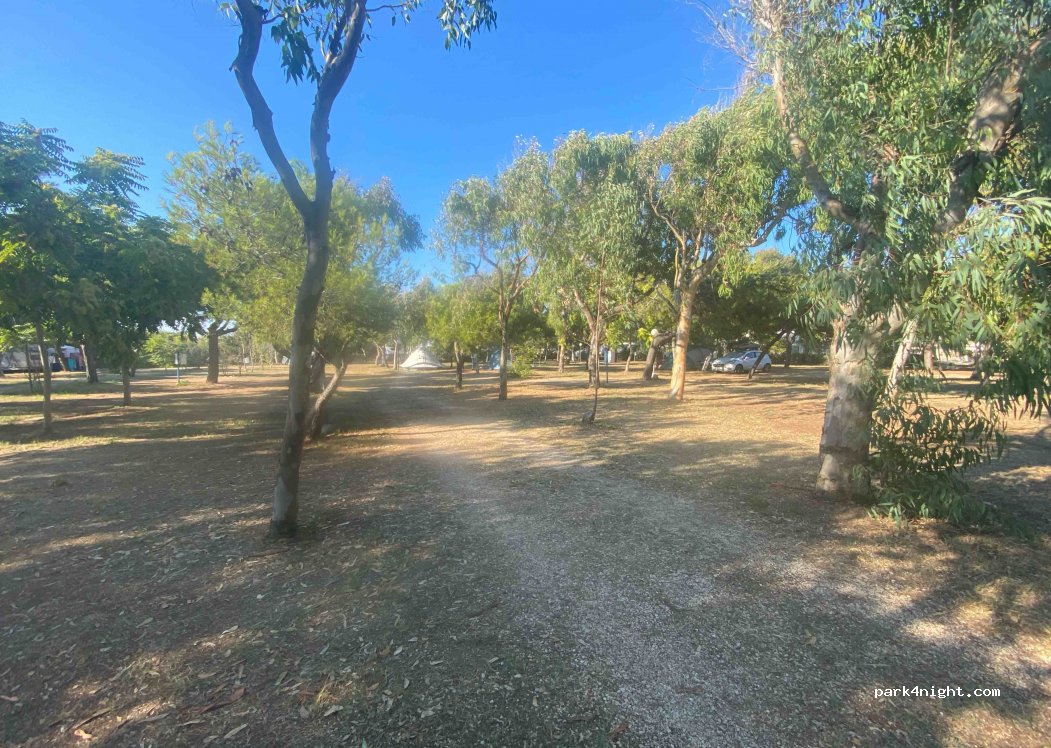 Camping Village Baia Falcone — foto