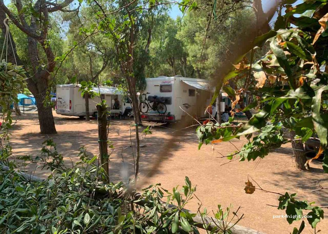 Camping Village Baia Falcone — foto 4