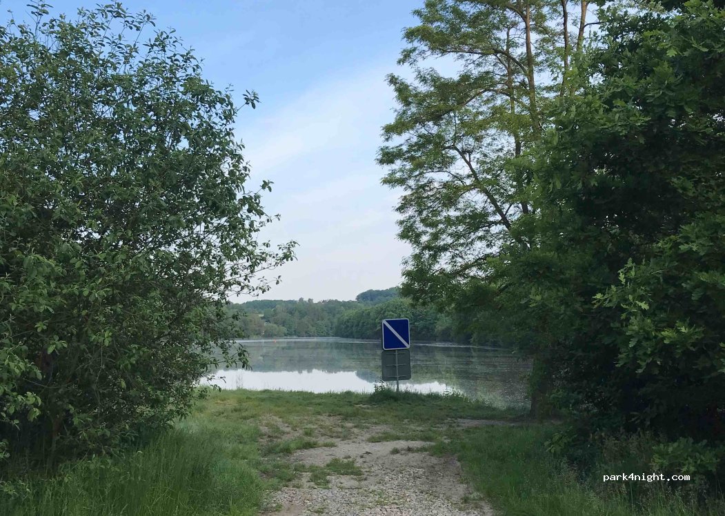 (375 01) Týn nad Vltavou - — foto 3