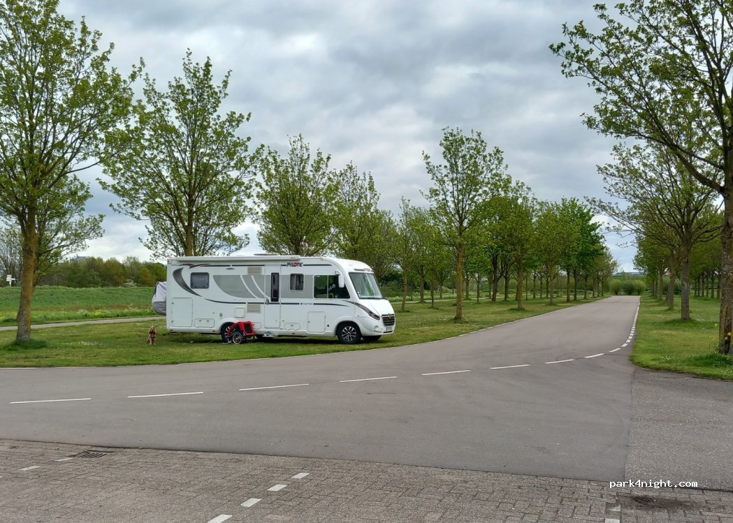 (1191) Ouderkerk aan de Amstel - 1191 Middenweg — foto 2