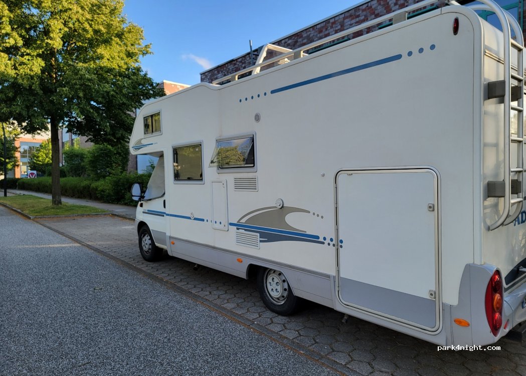 (22143) Hamburg - 46 Merkurring — foto