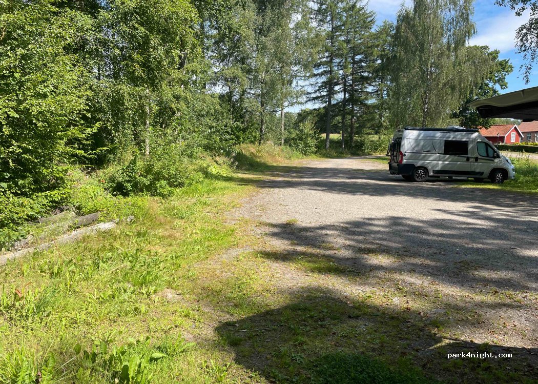 (240 40) Tjörnarp - 105 KYRKBYN — foto