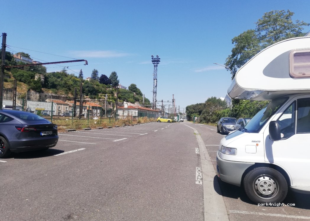 (86000) Poitiers - 18 Boulevard du Grand Cerf — foto 2