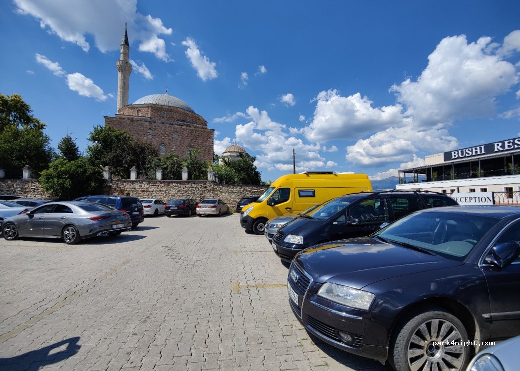 (1000) Skopje - Unnamed Road — foto