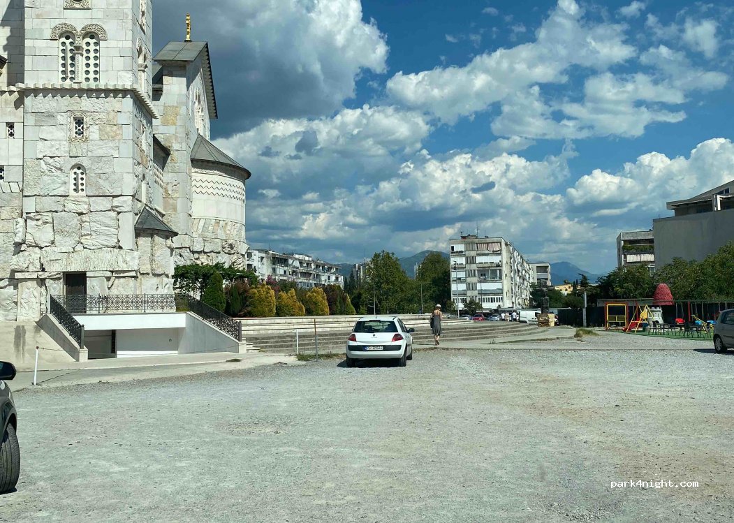 (81000) Podgorica - 3 Bulevar Džordža Vašingtona — foto 2