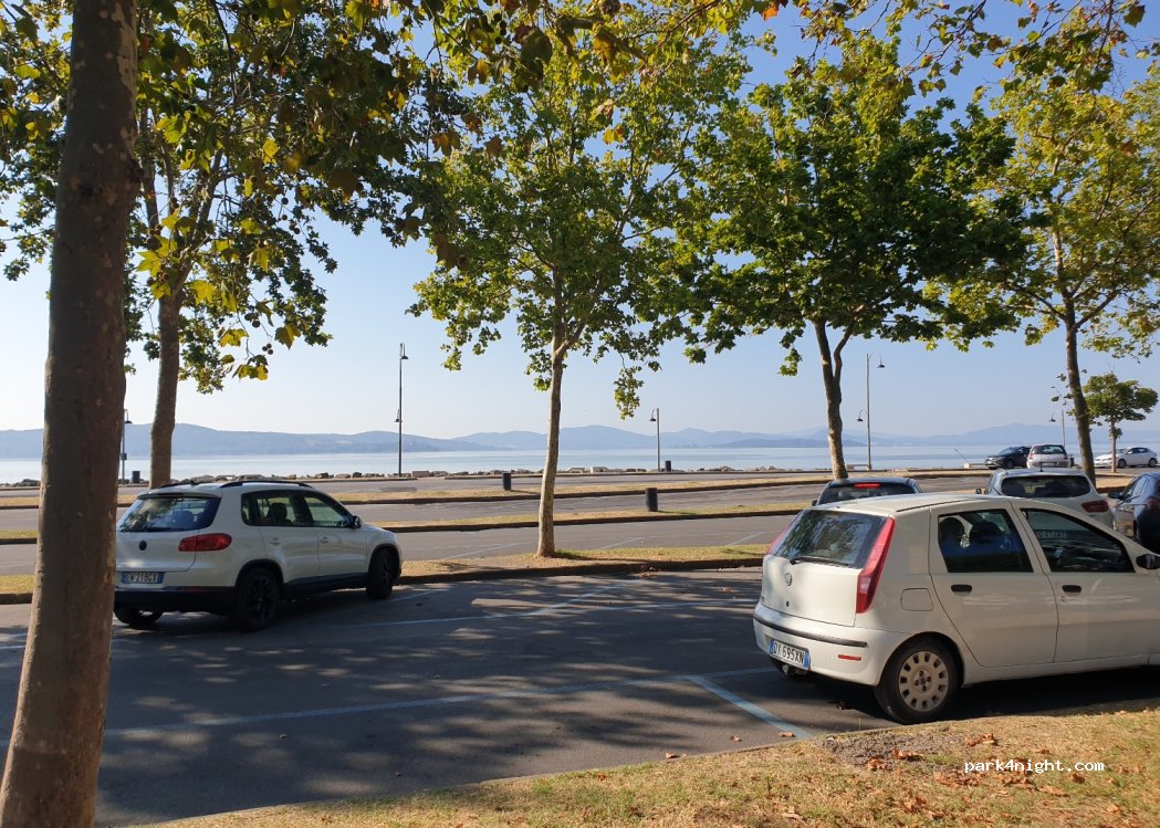 (06065) Passignano sul Trasimeno - Piazzale Eduardo Acton, 3 — foto 3