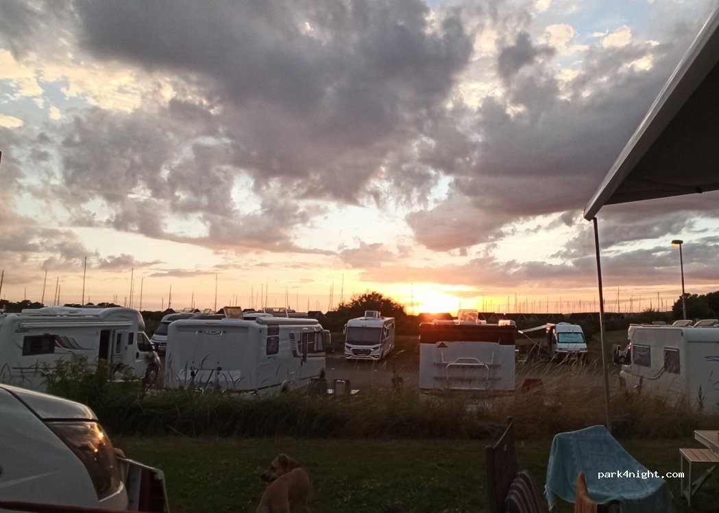 Ställplats Föreningshamnen i Skälderviken — foto 2