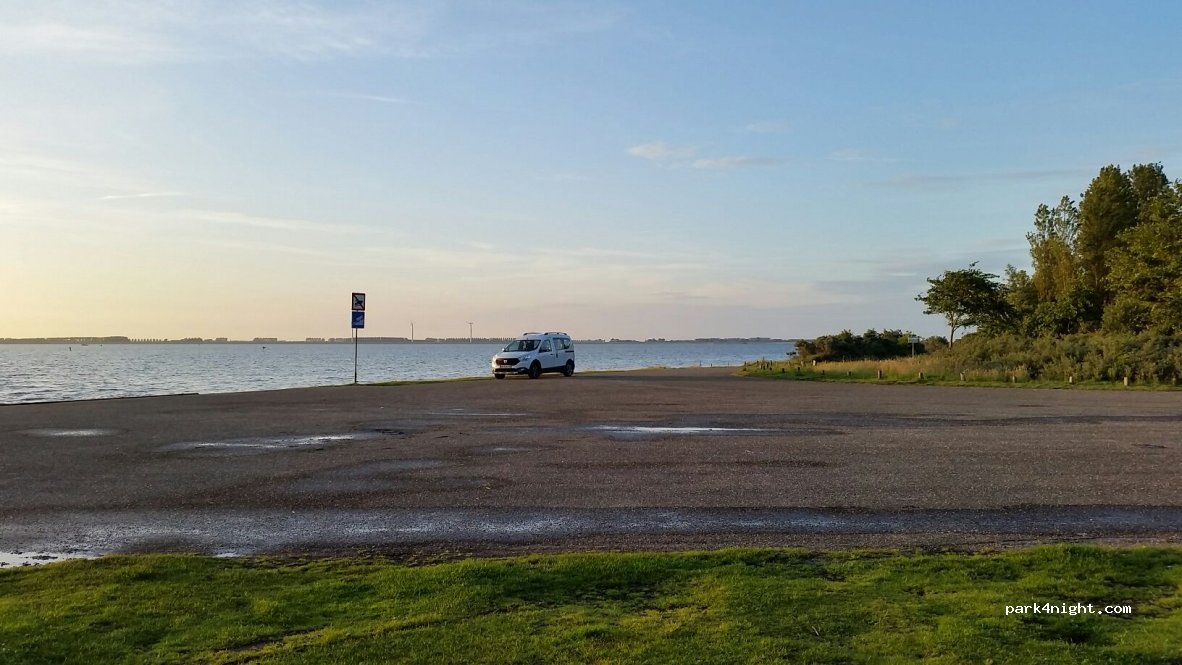 (4311 NN) Bruinisse - 9 Strandweg — foto