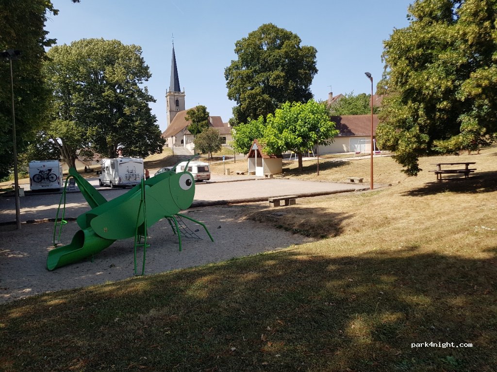 (39290) Moissey - Rue de l'École — foto 2