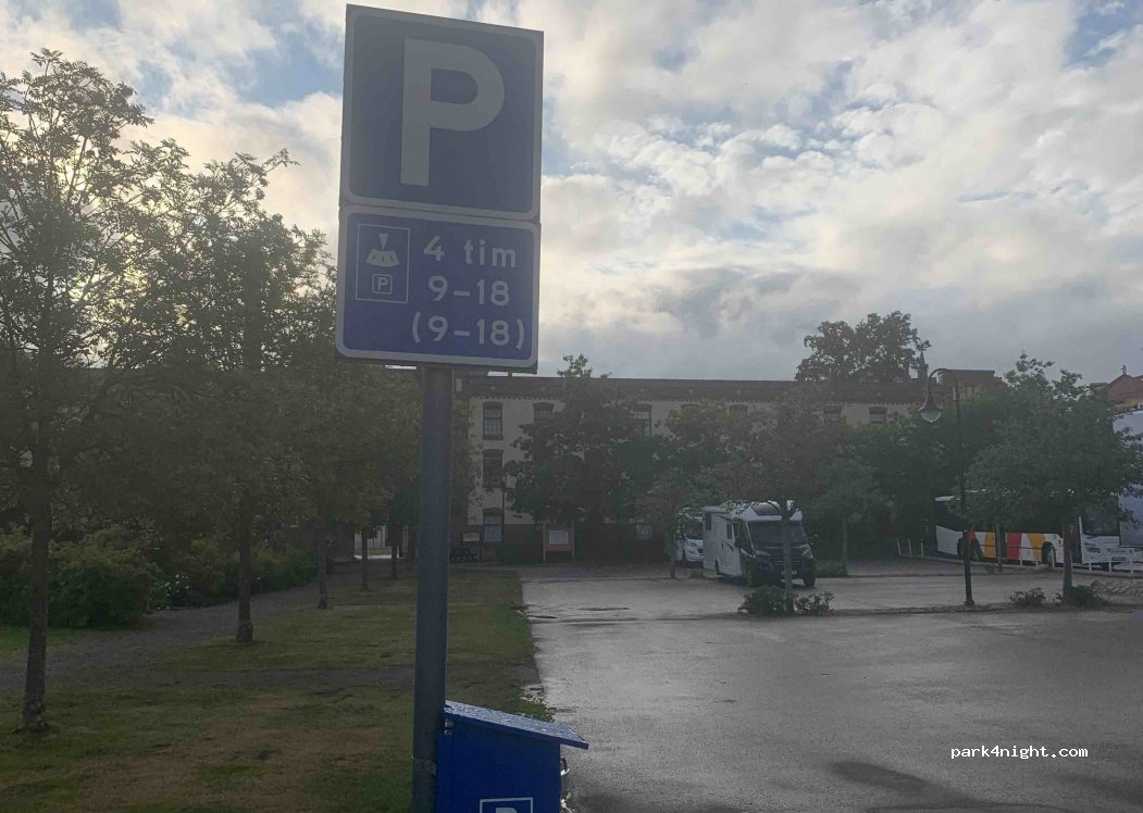 (615 31) Valdemarsvik - Hamngatan — foto 2
