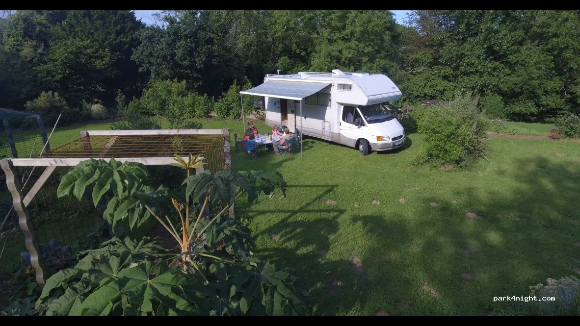 Bienvenue au permatager chez Fred et Gwen! — foto