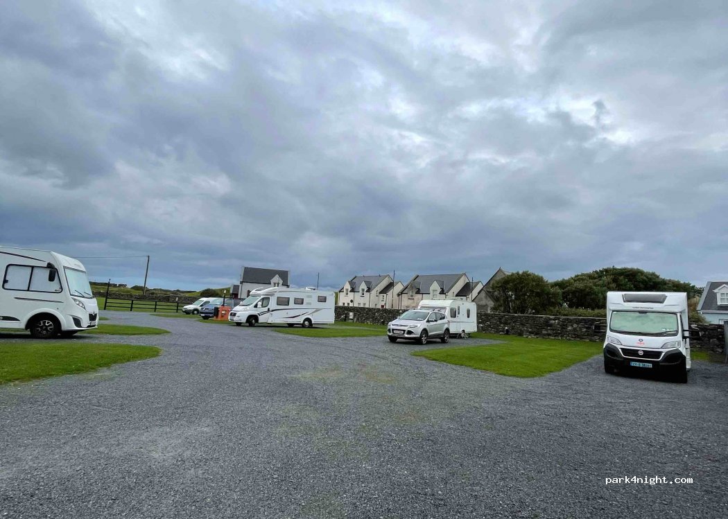 O'Connor's Riverside Camping & Caravan Park — foto