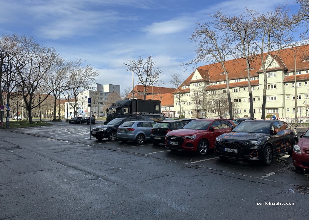 (99084) Erfurt - 131 Juri-Gagarin-Ring — foto 3