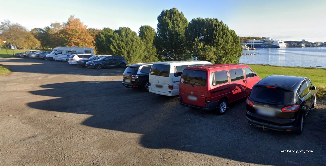 (3208) Sandefjord - 1 Leif Weldings vei — foto