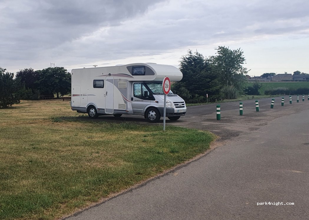 (28310) Poinville - Chemin de la Maison Neuve — foto 2