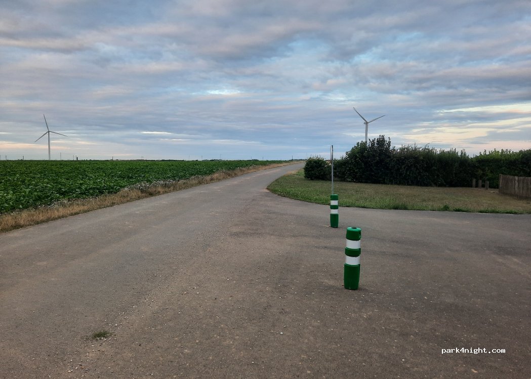 (28310) Poinville - Chemin de la Maison Neuve — foto 4
