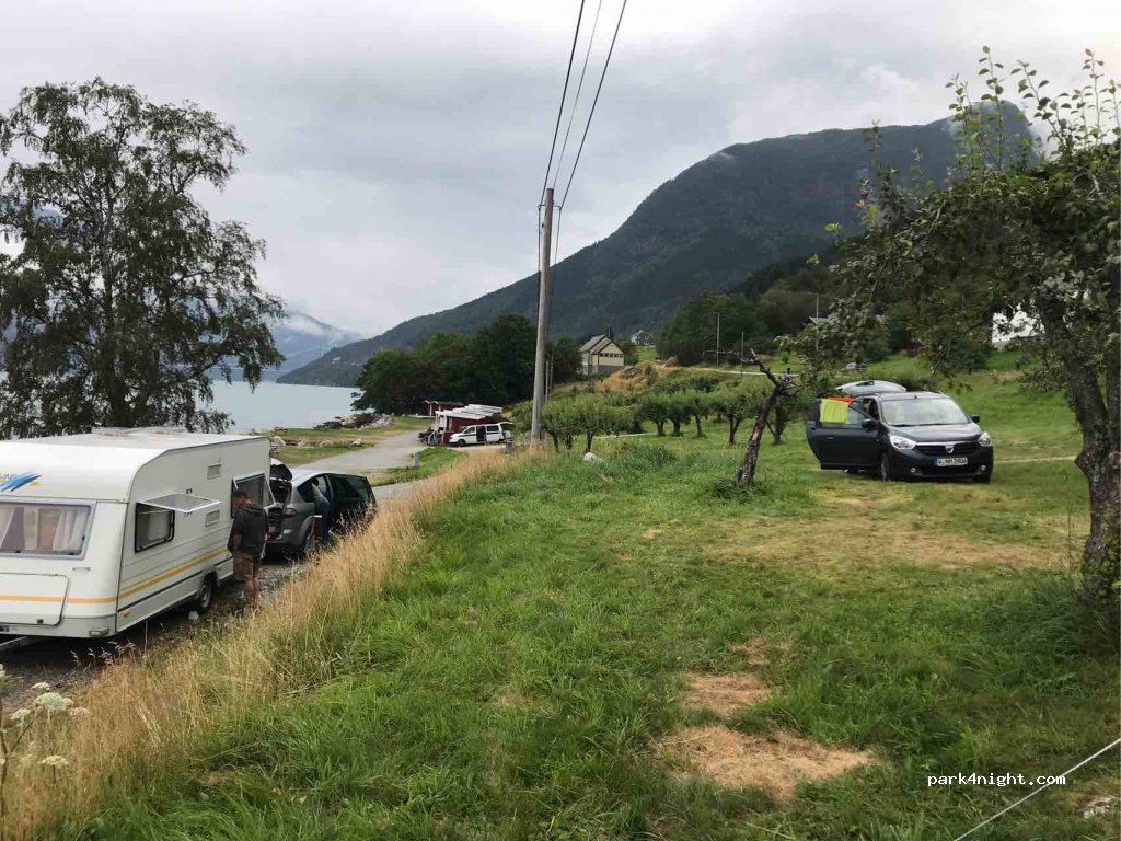 Ringøy Gard Camping — foto