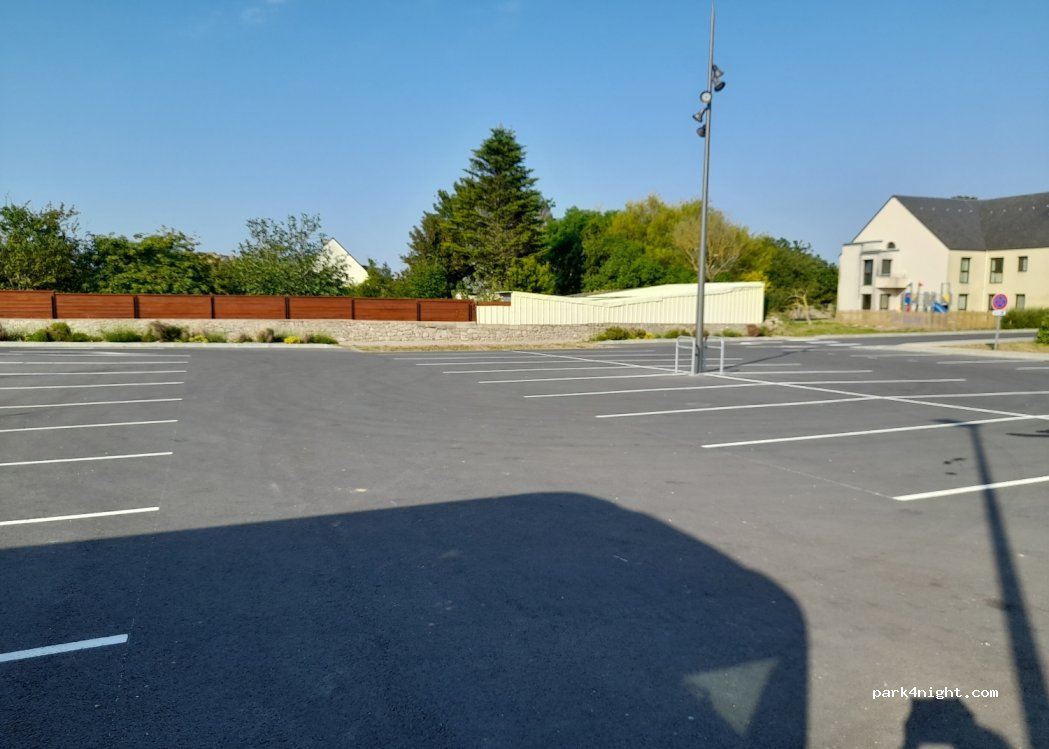 (50760) Barfleur - 9 Route de Cherbourg — foto 3