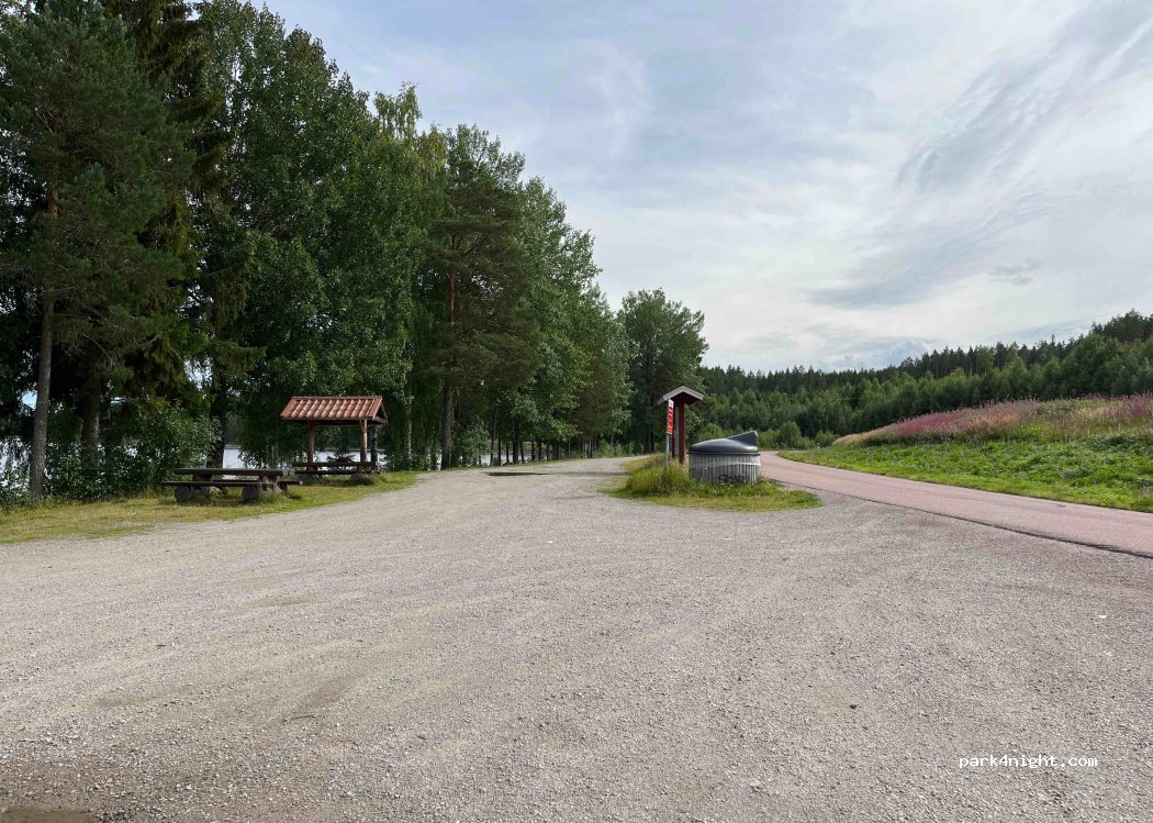 (790 26) Nyfäbon - 221 LEMMONVIKEN — foto