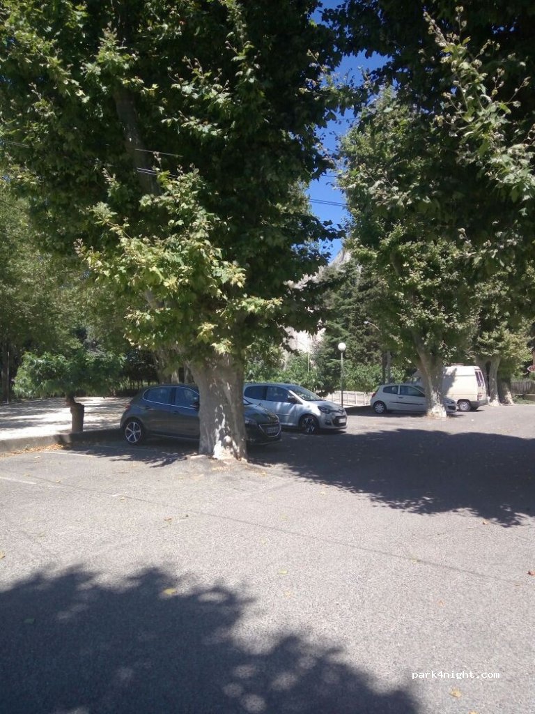 (84300) Cavaillon - 1-113 Avenue Fernand Villevieille — foto 2