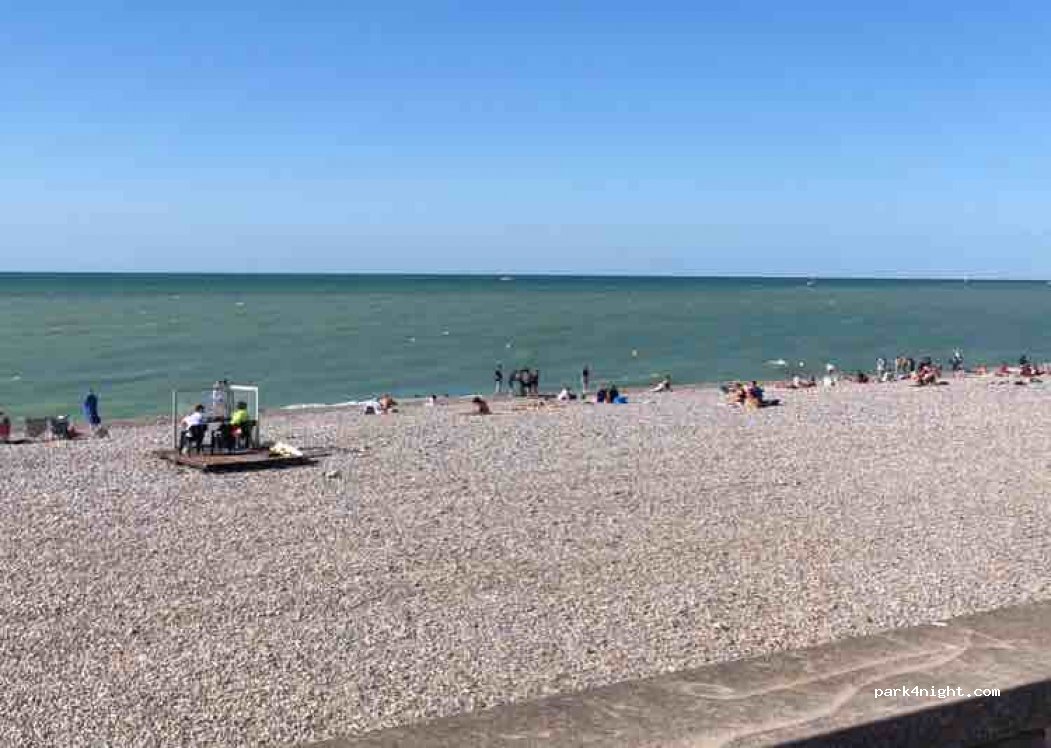 (76200) Dieppe - 37 Rue Desceliers — foto
