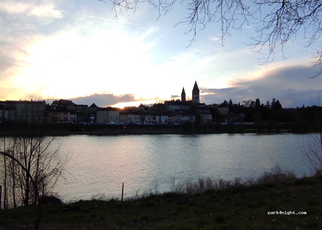 (71700) Tournus - 4 Quai Georges Bardin — foto 5
