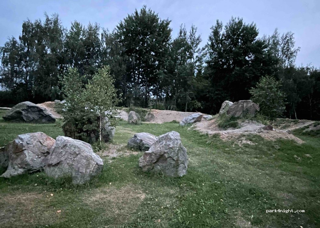 (592 14) Nové Veselí - — foto