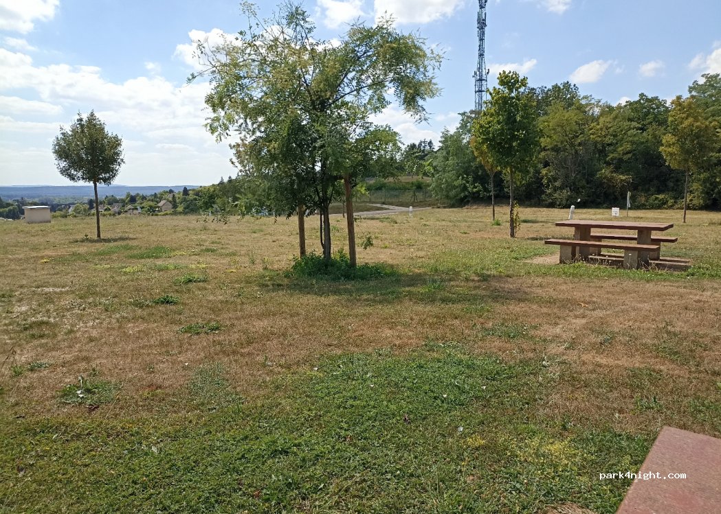 (89570) Turny - Unnamed Road — foto