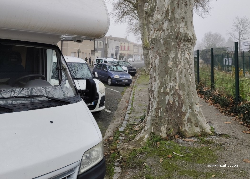 (81100) Castres - 46 Boulevard Magenta — foto 3