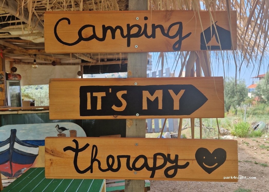 Olive Camping Himara — foto