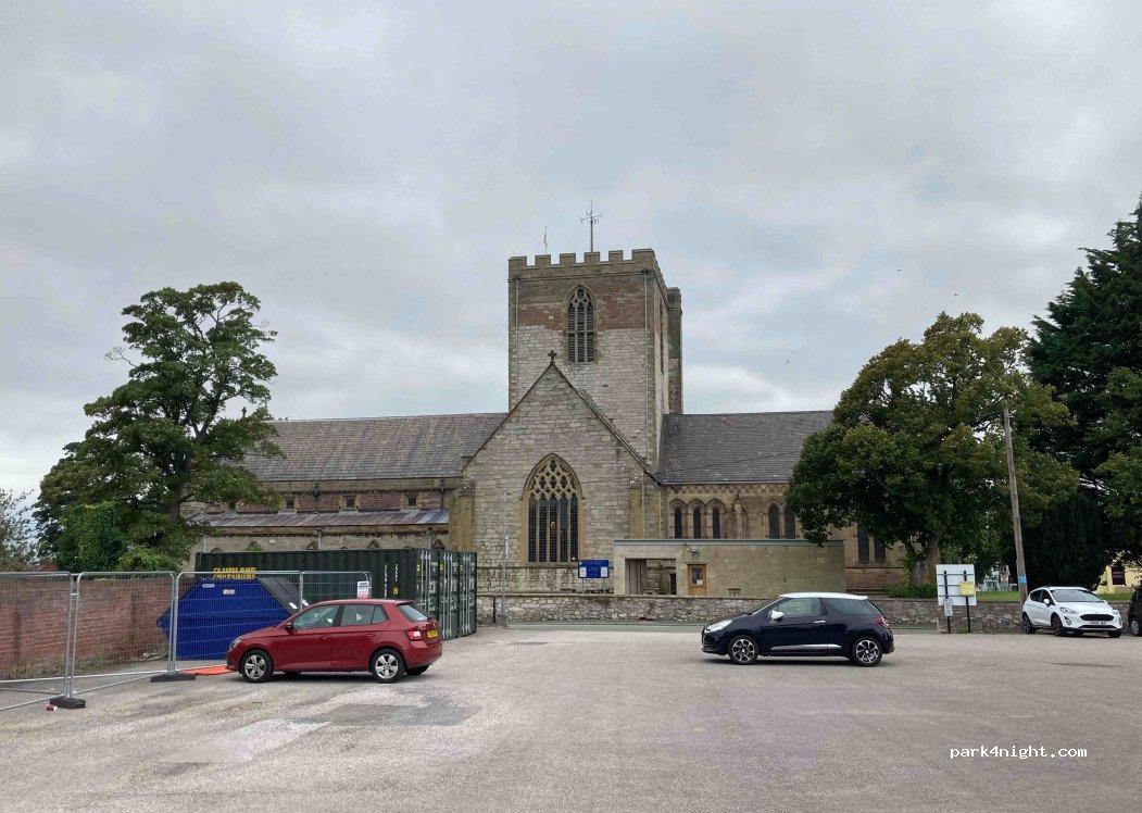 (LL17 0RN) Saint Asaph - A525 — foto 4