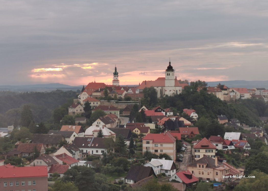 (549 01) Nové Město nad Metují - Klopotovská — foto 3