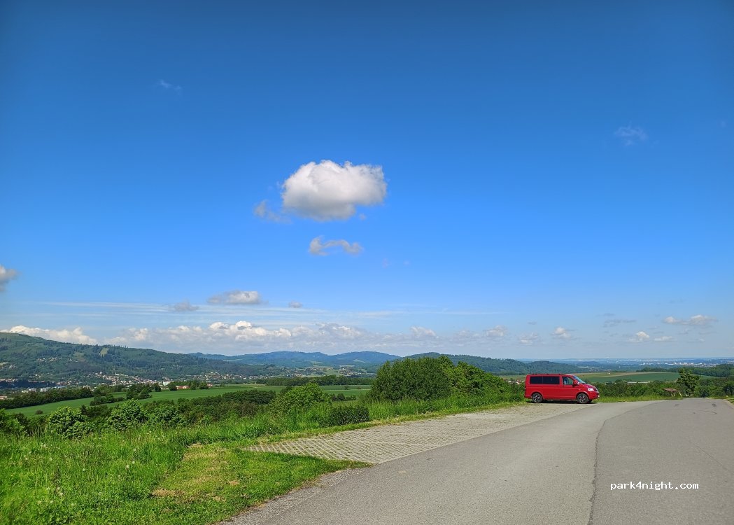 (739 11) Malenovice - Unnamed Road — foto