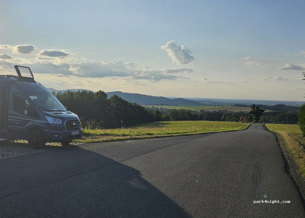 (739 11) Malenovice - Unnamed Road — foto 3